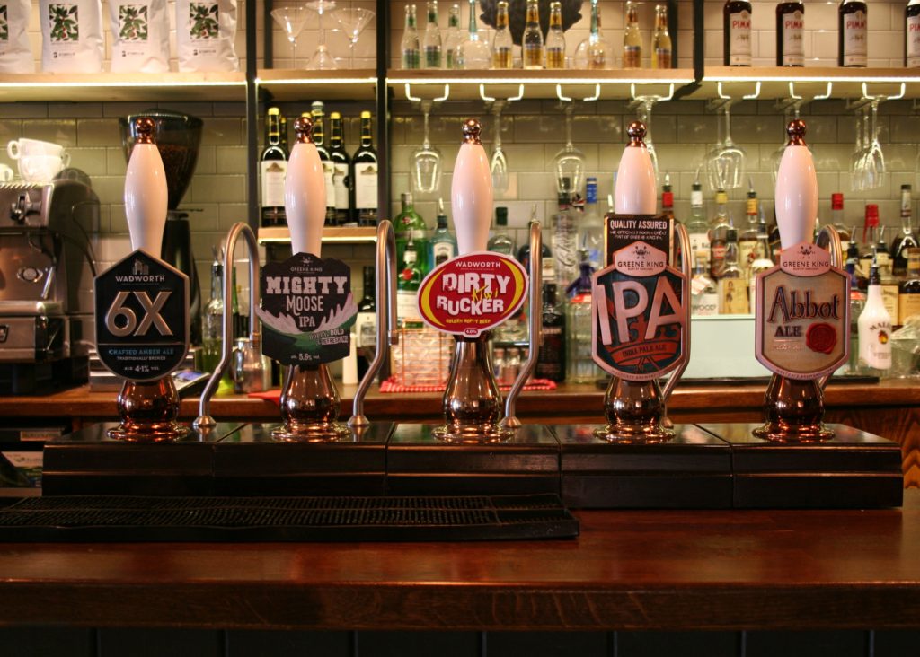 Kings Arms Pub bury St Edmunds real ale taps